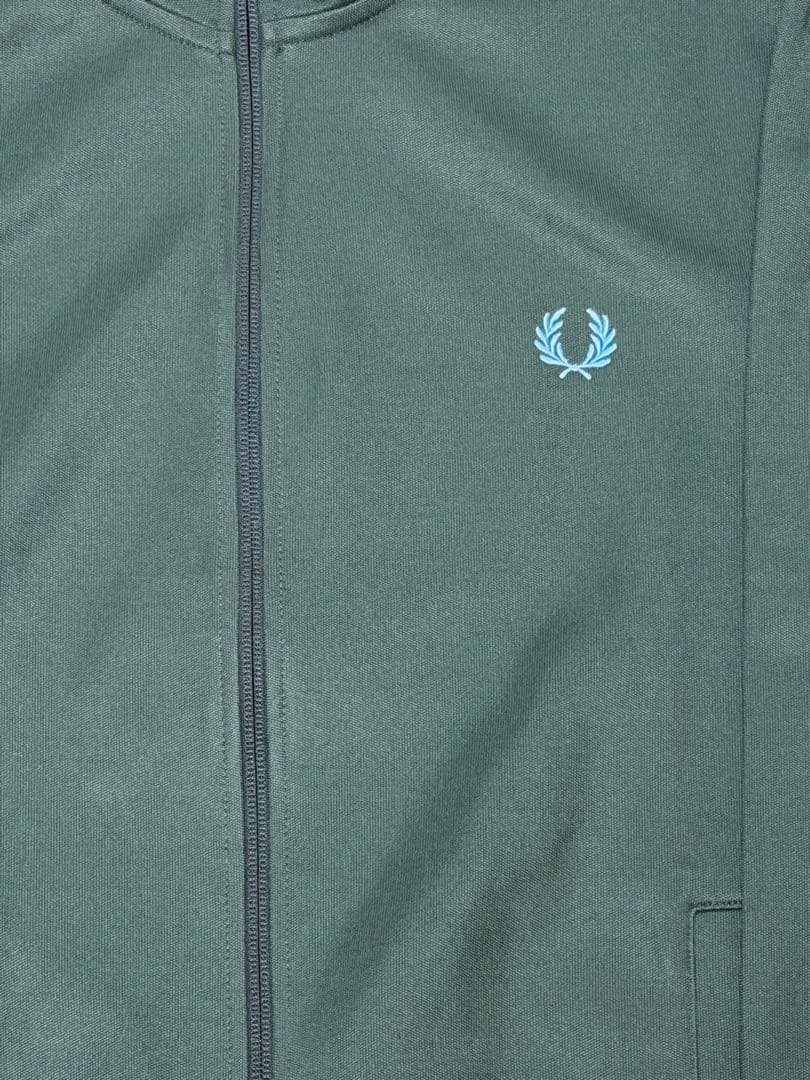 フレッドペリー トラックジャケット カーキMサイズ