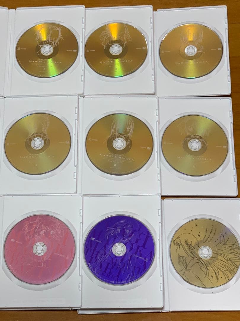 【送料無料】魔法少女 まどか マギカ TV版 & 劇場版 DVD 全9巻セット