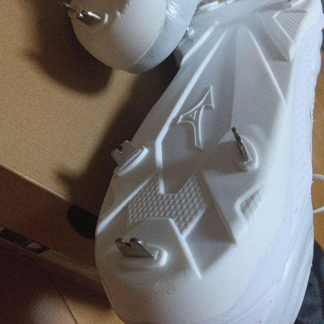 Mizuno 　ミズノプロ　試し履き数分の美品　スパイク・シューズ　白　公式野球
