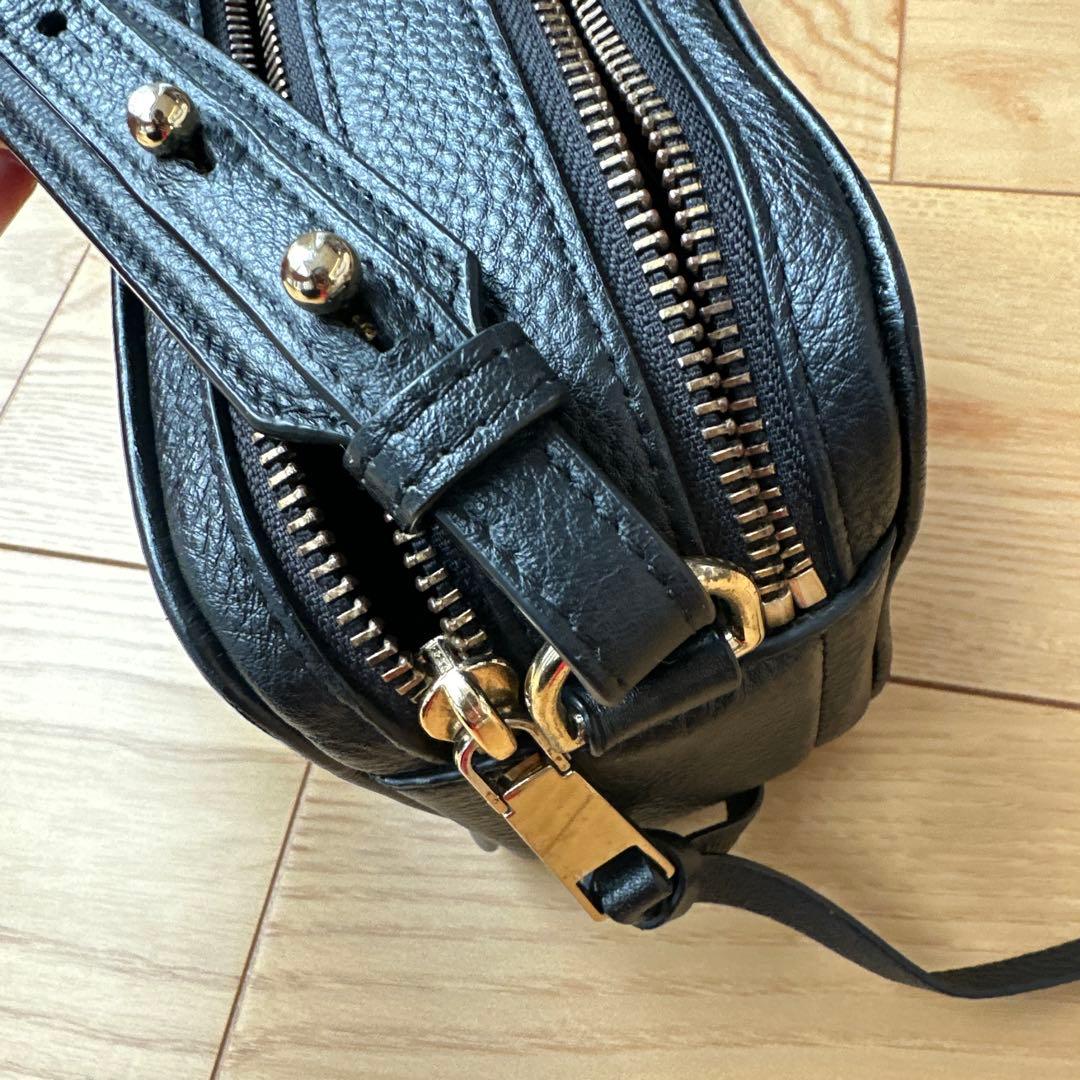 ビ*ス様 マークジェイコブス　ショルダーバッグ　ソフトショット21 ブラック　牛