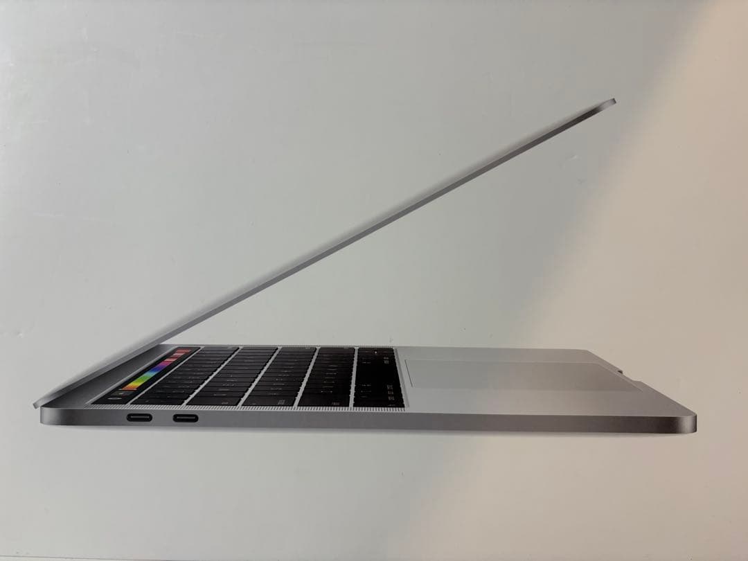 Apple MacBook Pro 13インチ シルバー2019