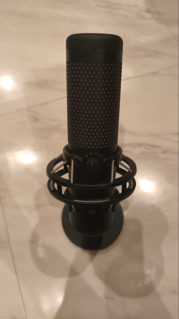 ★MIA36　HyperX QuadCast S USBマイク