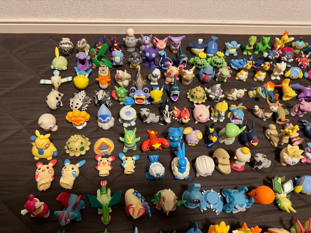 ポケモンキッズ　まとめ売り　400個以上　色違い　クリア　指人形