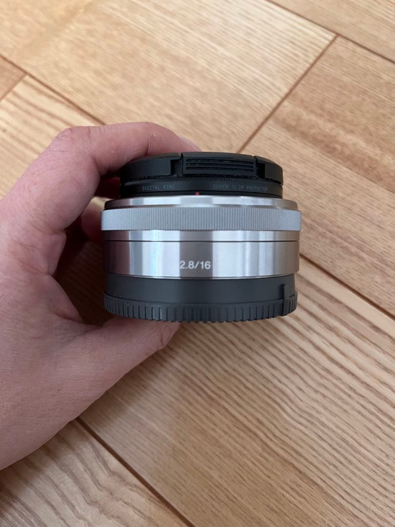 SONY E16mm F2.8 DC DN 単焦点広角レンズ&レンズフード