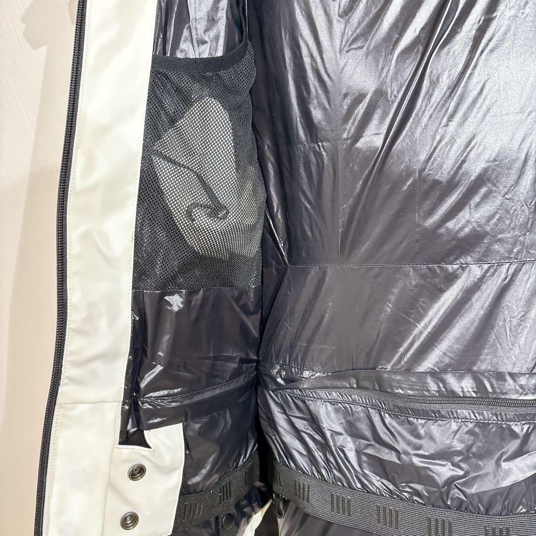 美品◇ ZARA 2024 スキーコレクション　スノボ/スキーウェア　ホワイト