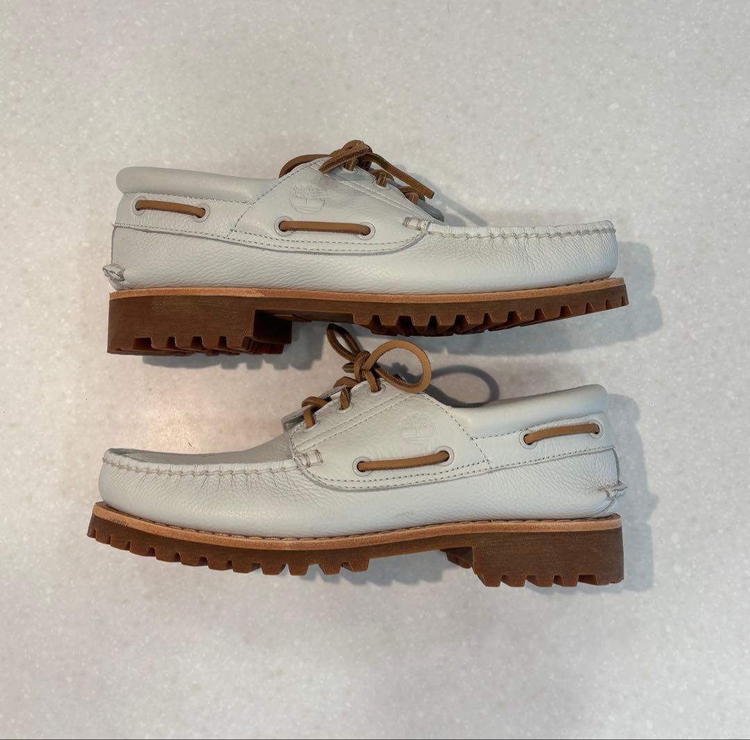 【美品】Timberland ホワイトデッキシューズ