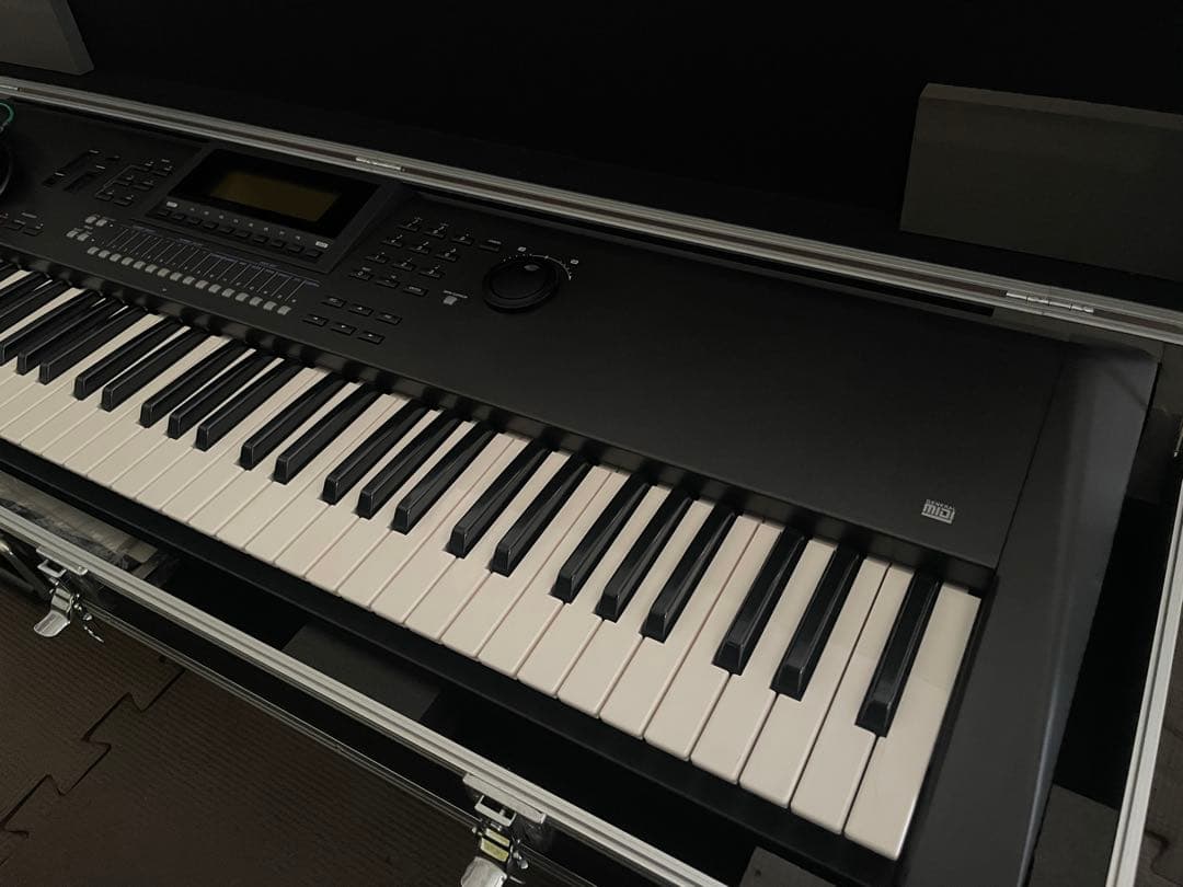 YAMAHA シンセサイザー W5 76鍵盤 ハードケース鍵付