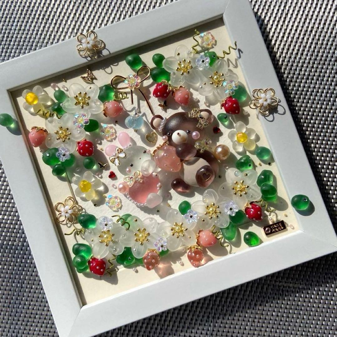 ♡いちごの中でいちごプレゼント♡シーグラスアート おおきなくまさん＆うさぎさん