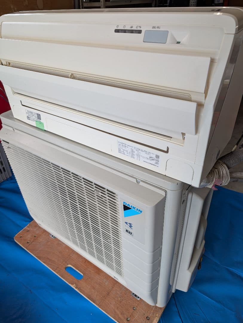 DAIKIN エアコン F40VTDXP-B 2018年製、冷暖房寒冷地仕様