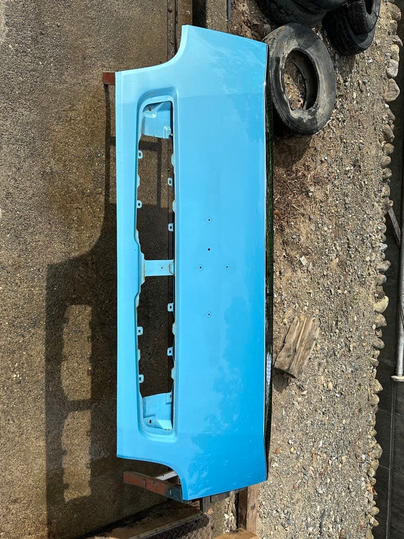 三菱ふそう　フロントパネル　スーパーグレート