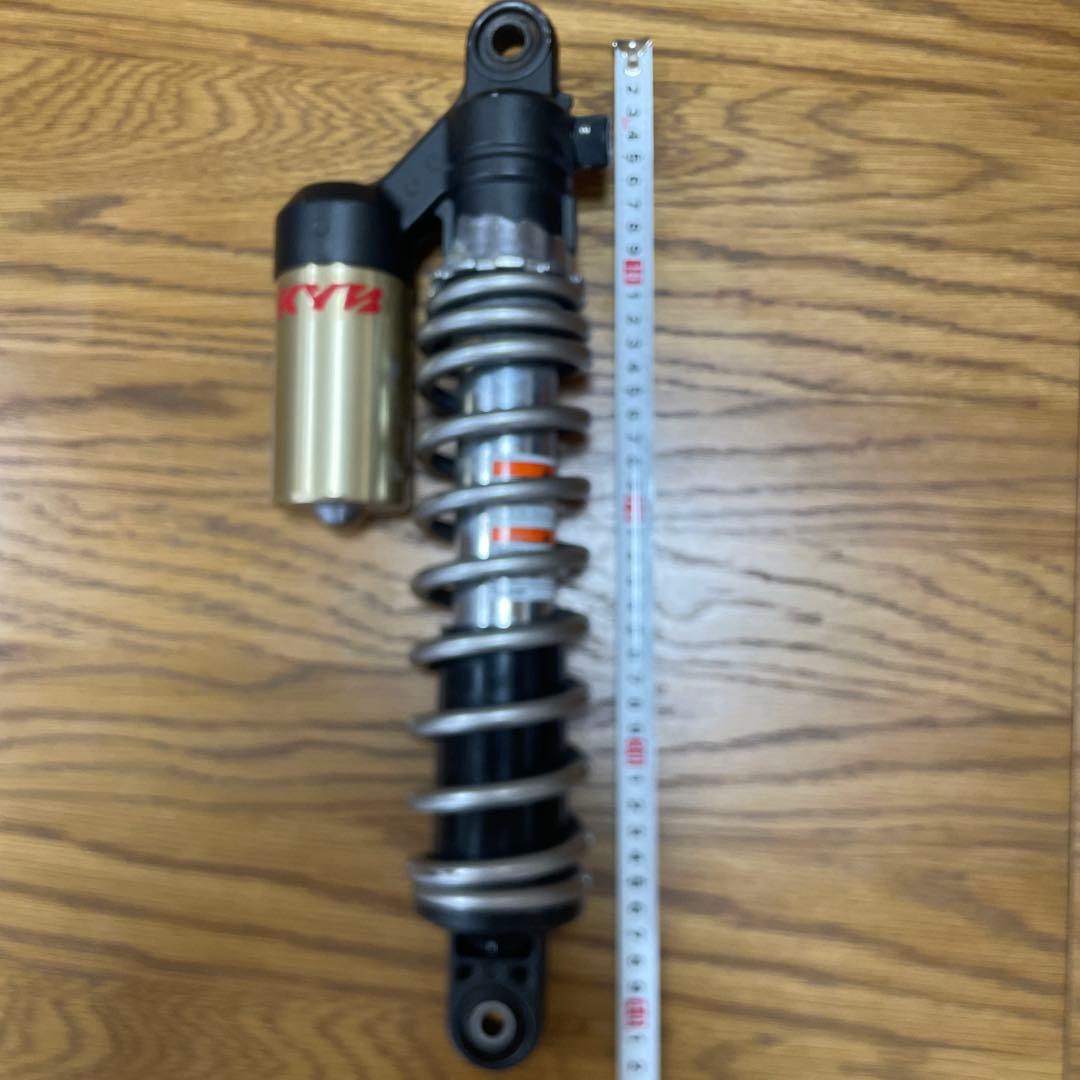 Kawasaki ZRX KYB サスペンションショック 2個セット