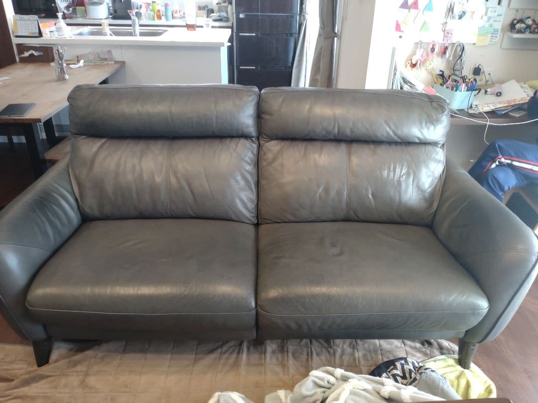 グレー レザー 2人掛けソファ