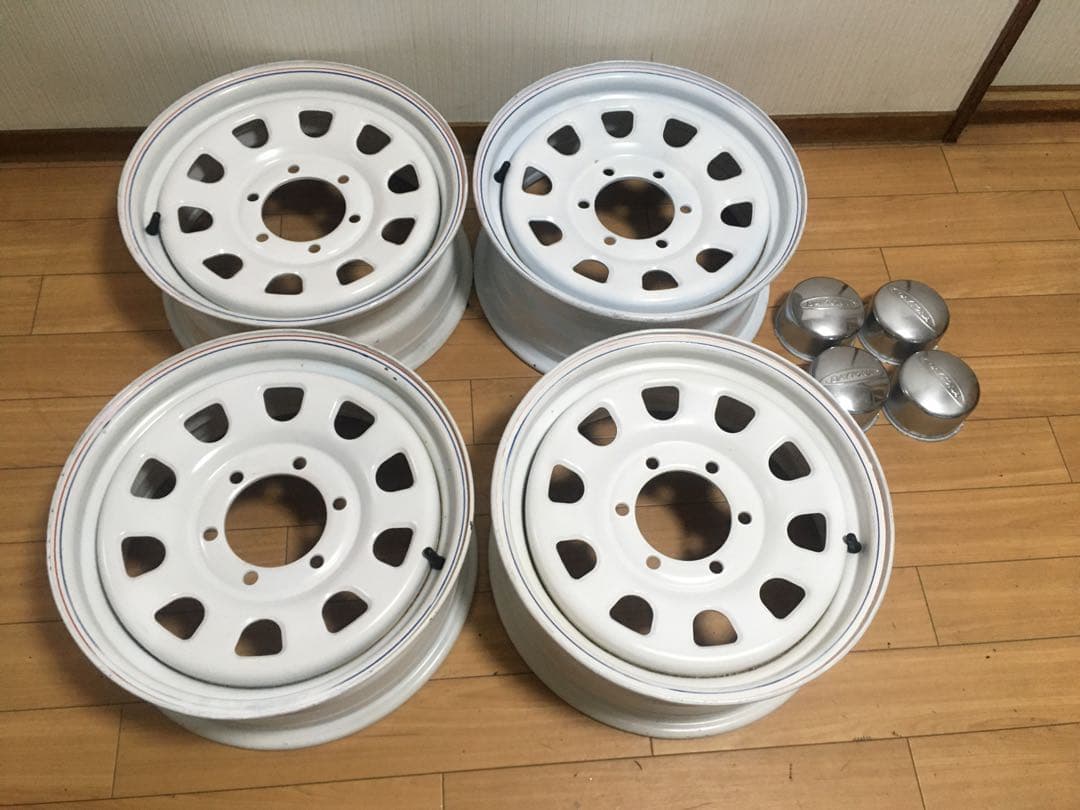 ②16インチ デイトナホイール 6H PCD139.7 200系ハイエース　2個