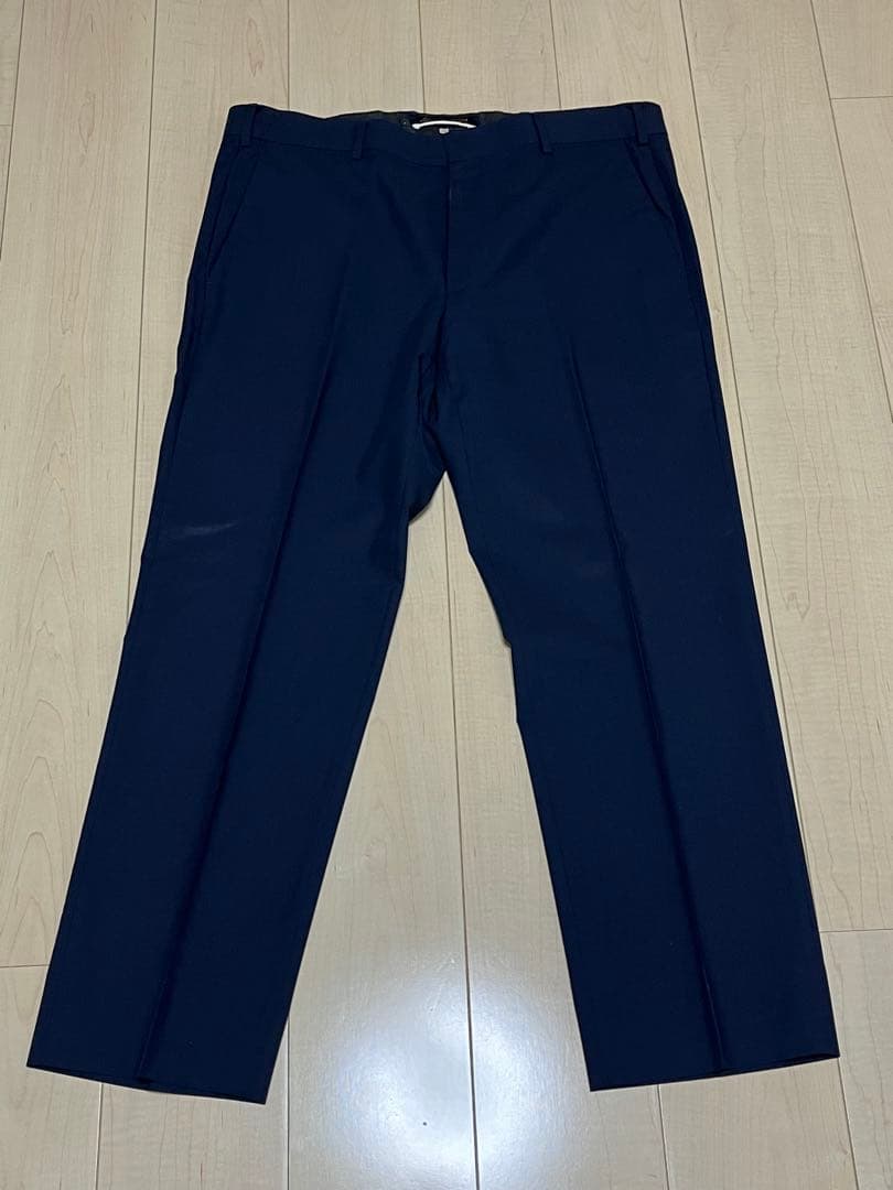 louisvuitton☆シングル2Bスーツ/紺/裏地ヴィヴィエンヌused品