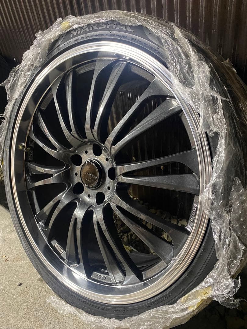 ① ken.kenレオニス　19、20ガンメタホイール　バリ山＋新品タイヤ