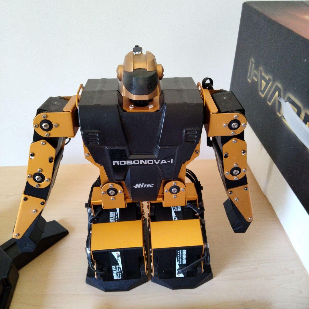 ROBONOVA-1 ロボット オレンジと黒