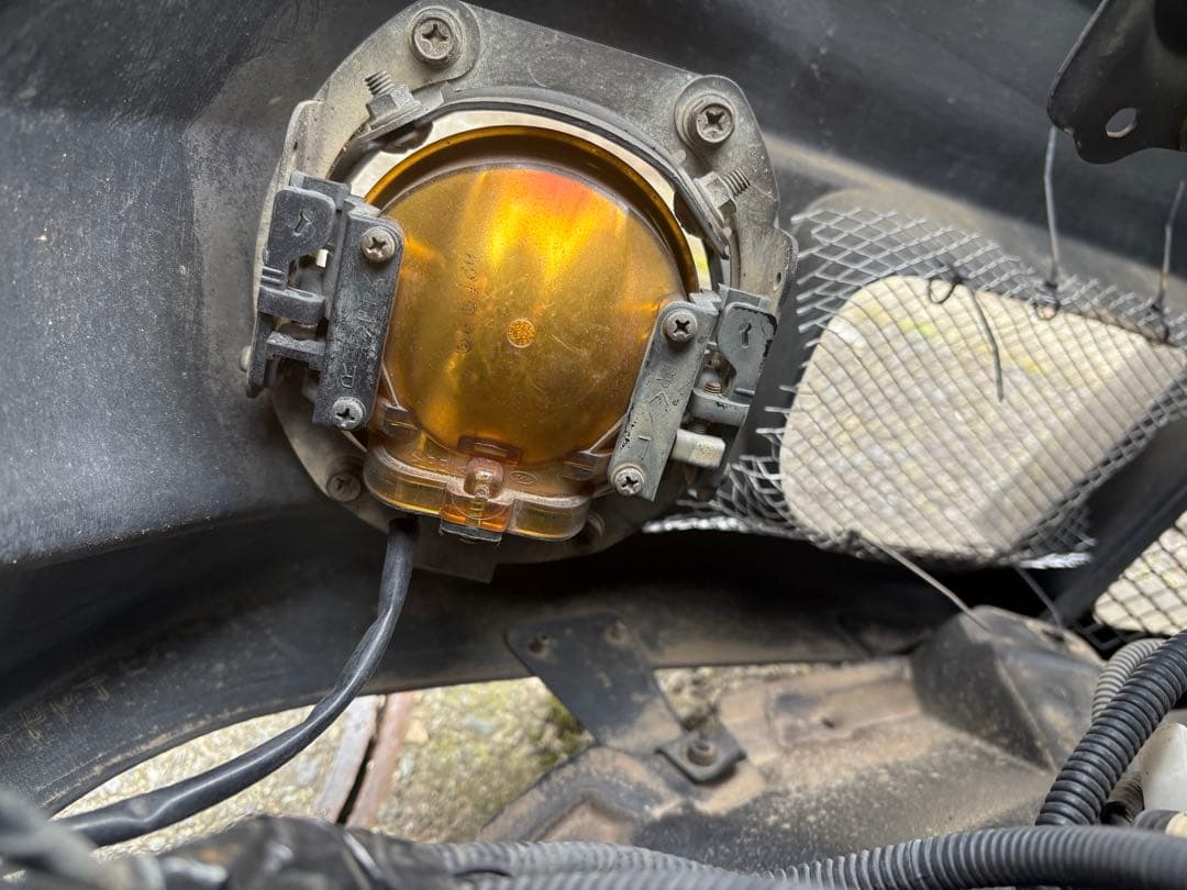 セリカZZT231フォグランプ【ジャンク】