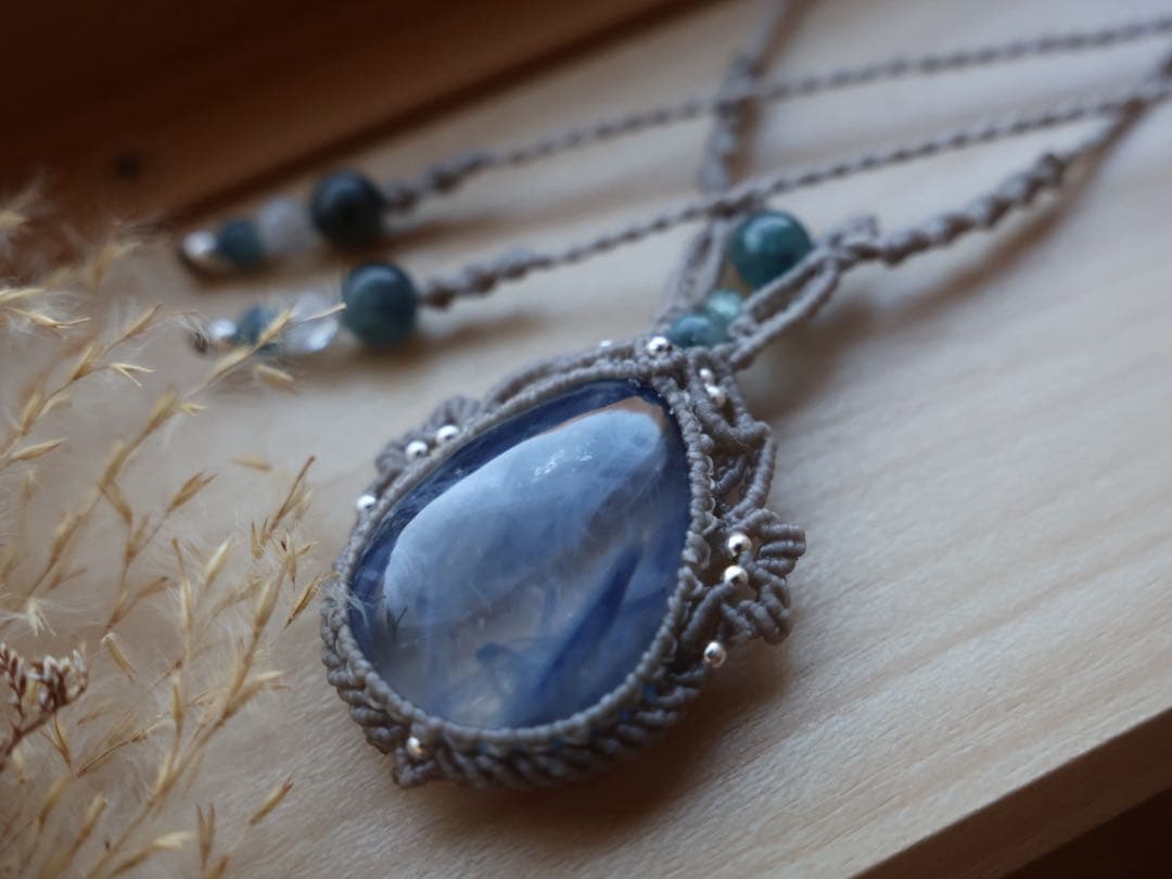 カイヤナイトインクォーツ(日本鑑別あり) マクラメ　ネックレス