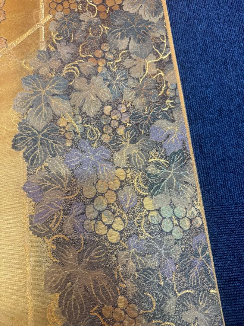 2660袋帯 古代彫金紋 西陣織 金糸　高級上質上品　約440cm 未使用