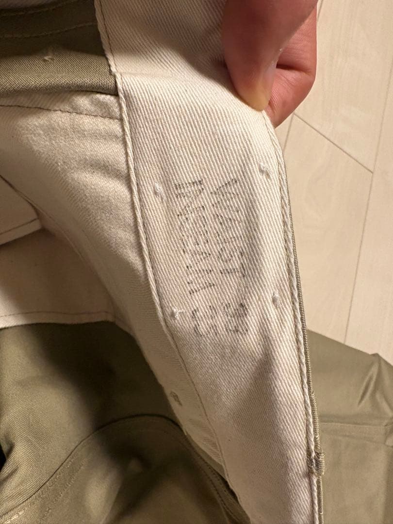 パンツ BuzzRickson's MILITARYCHINOS 1942 MODEL