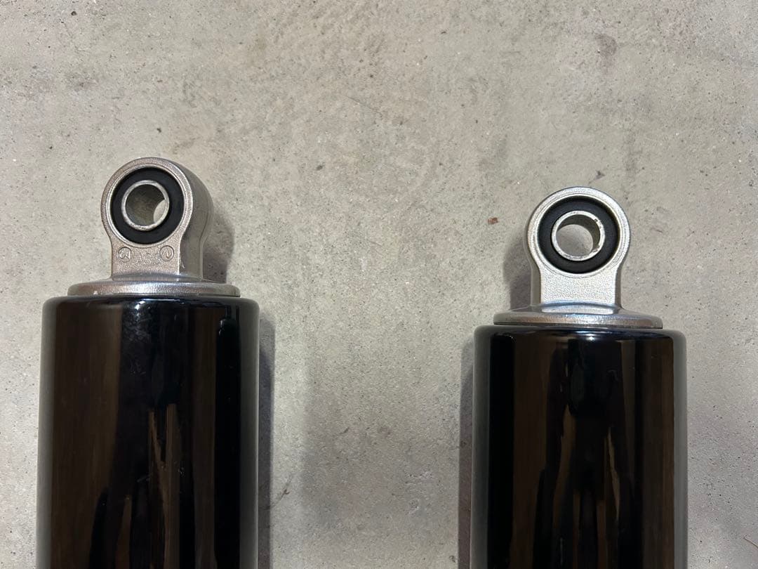 W650 リアサス　純正