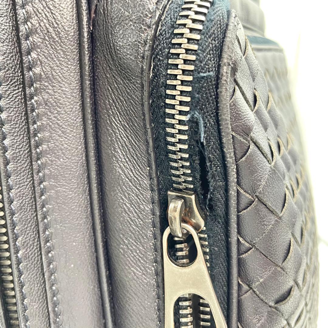 ボッテガヴェネタ　リュック　イントレチャート　大容量