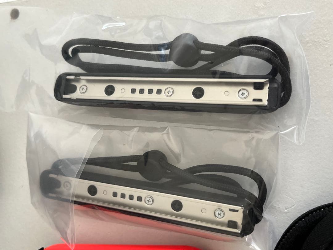 Nintendo Switch 青/赤 本体　箱あり美品 充電器、専用ケース付