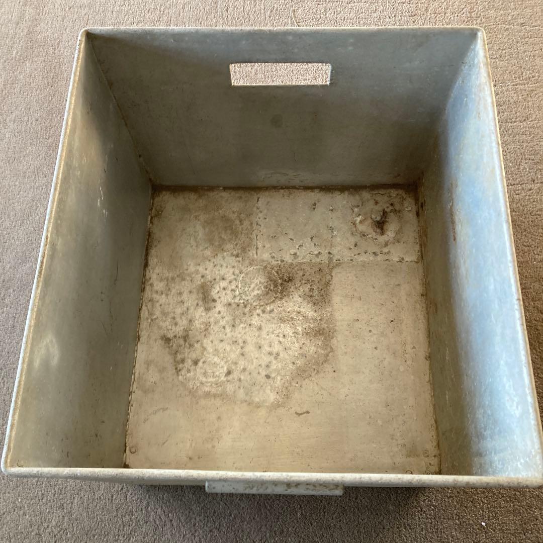 分厚いアルミコンテナ レコードボックス アルミ 5.6kg ビンテージ A