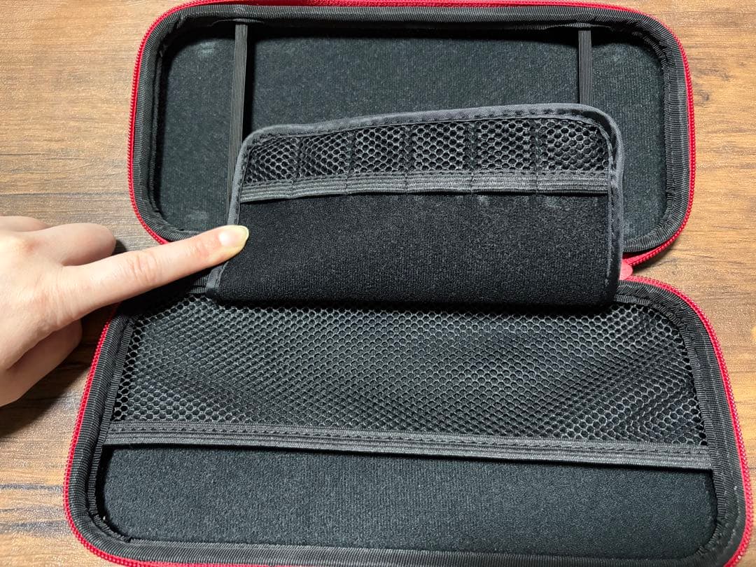 Switch ピカブイ版(SDカード、ケース等おまけ付き)