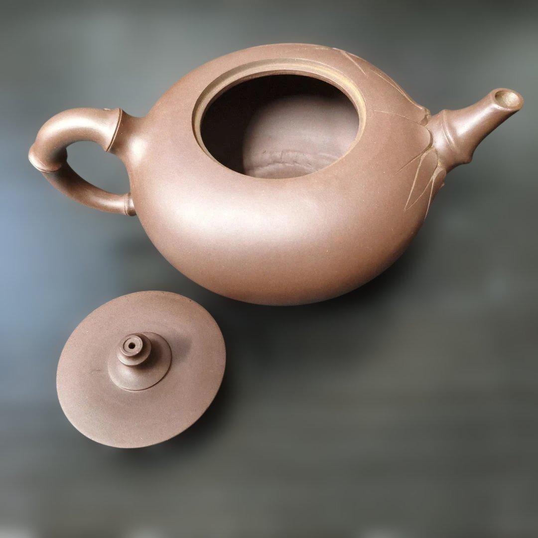 【宜興紫砂壺】国家工芸師儲韋芳製 中国紫泥茶壺　Yixing Teapot