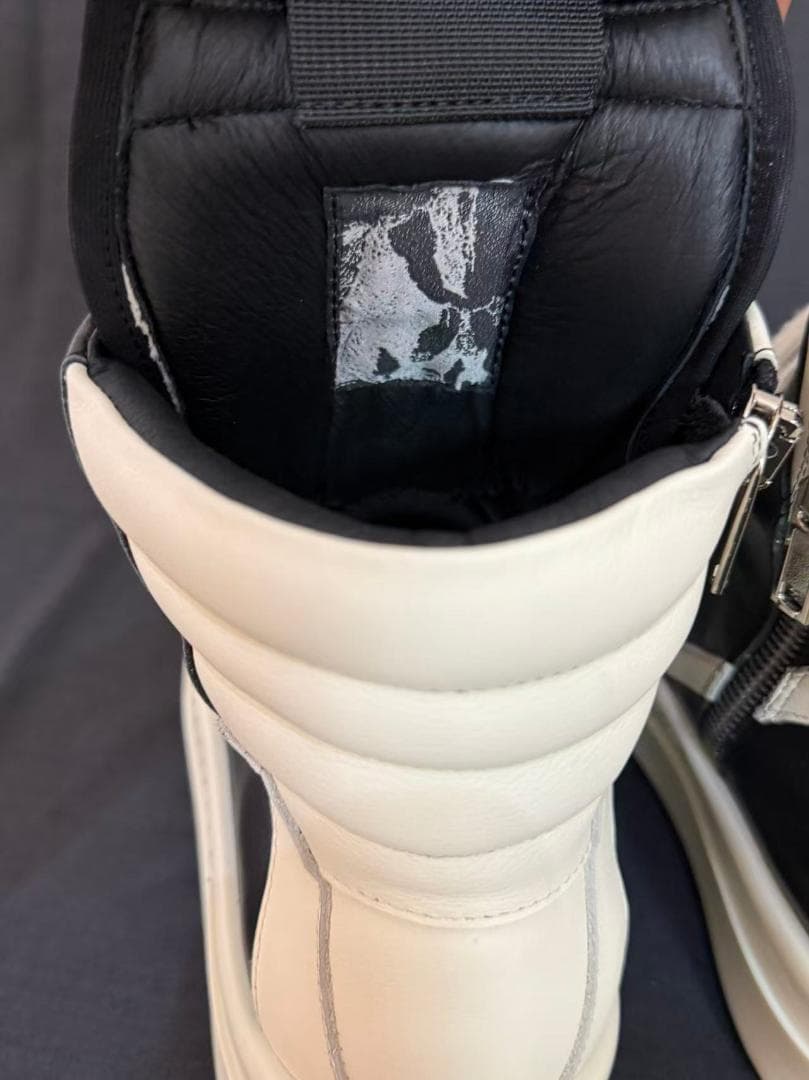 ハイカットスニーカー 黒/白 厚底