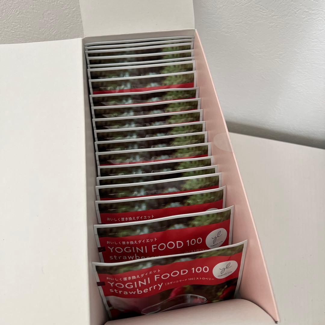 YOGINI FOOD 100 strawberry 19袋