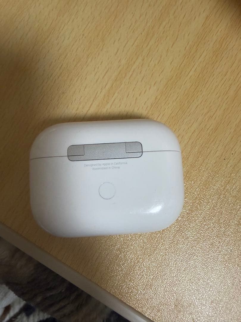 Apple AirPods Pro 本体 充電ケース付き