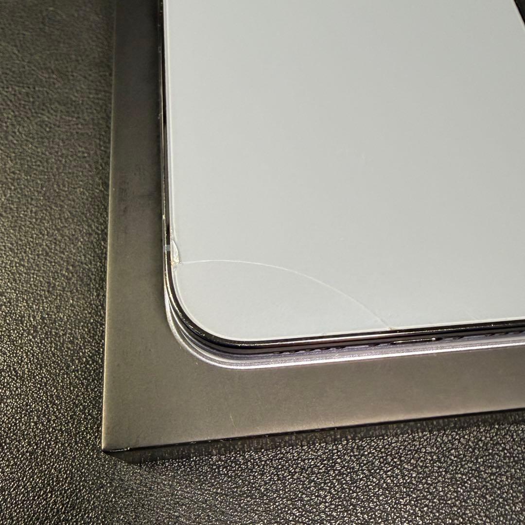 iPhone13pro 256GB ガラスフィルムおまけ ワレありですが機能正常