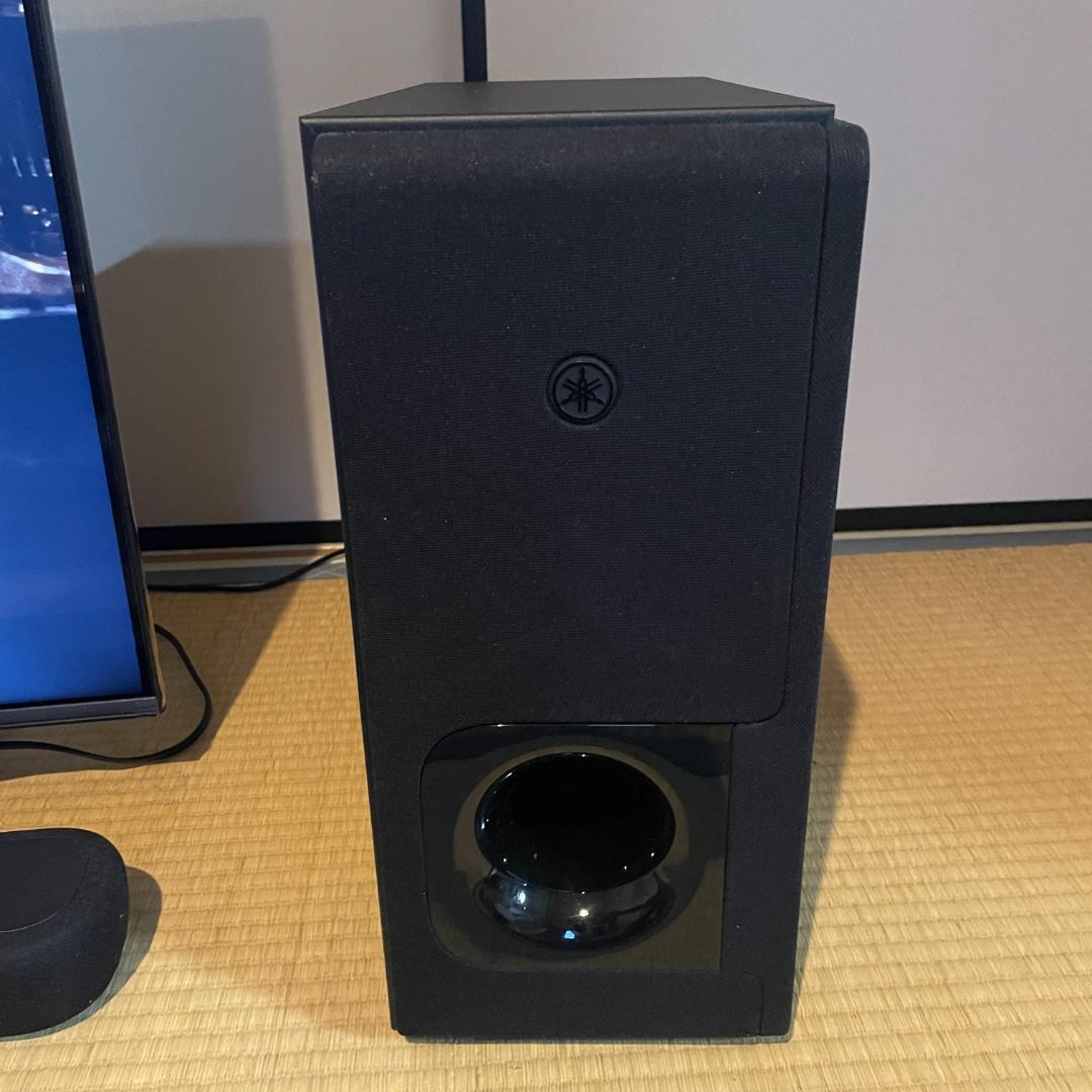 Yamaha YAS-209 サウンドバーとサブウーファー