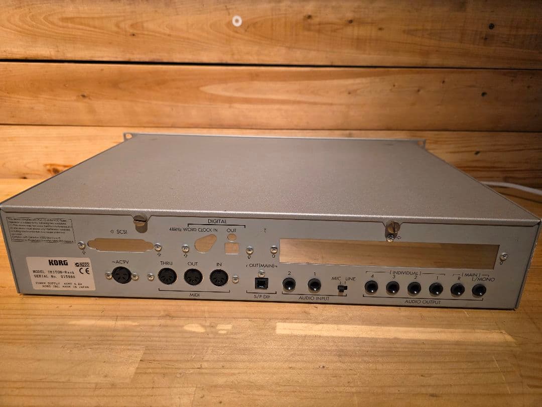 鍵盤楽器 KORG TRITON-Rack