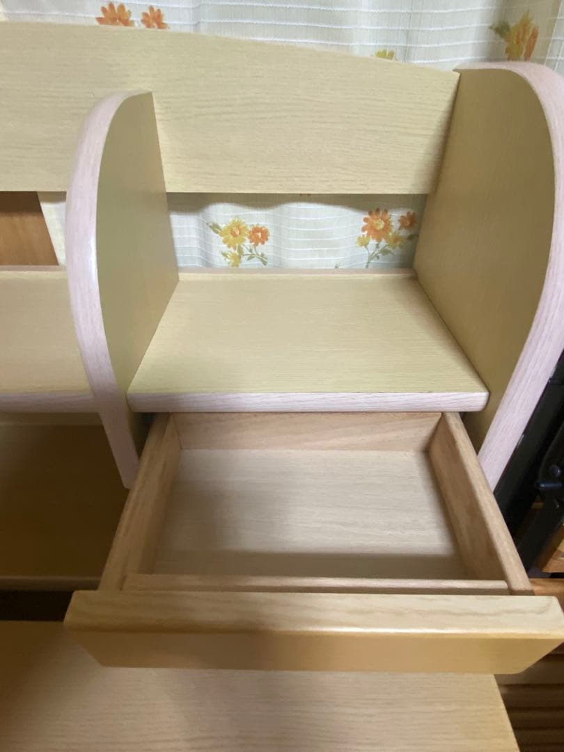 ⚠️引取り限定❗️兵庫県加古川市新在家　美品ベージュ 学習机 上部棚付き 3点セット