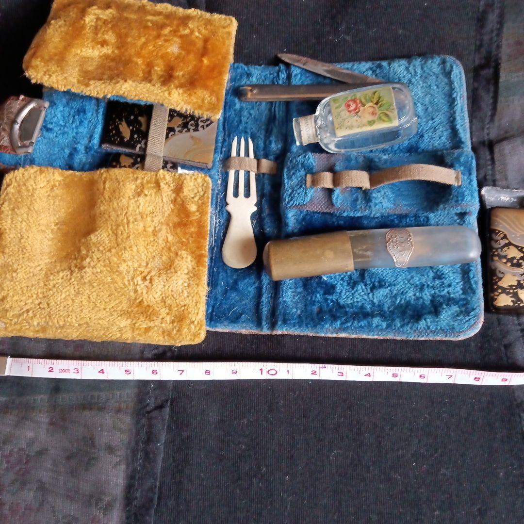昔の女性の化粧セット日本製骨董品