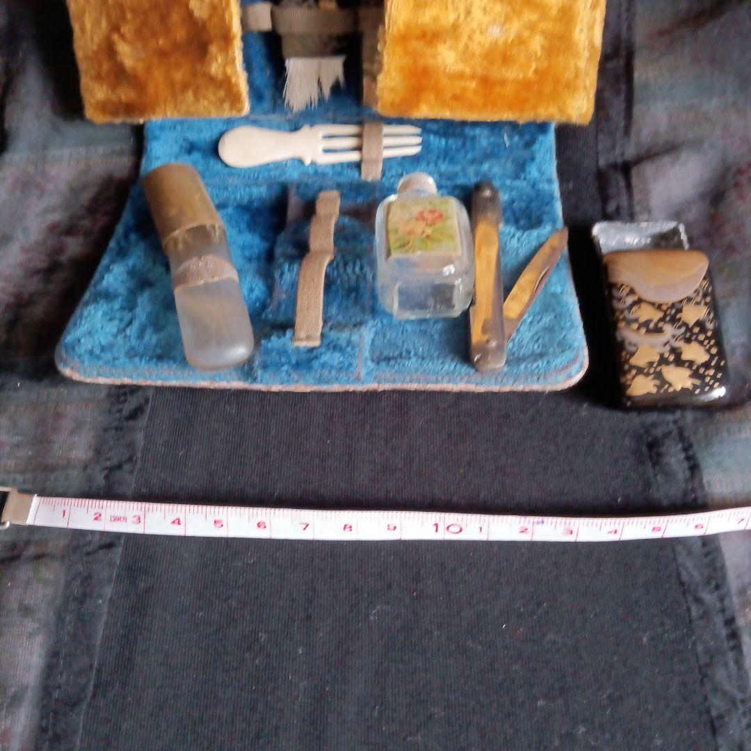 昔の女性の化粧セット日本製骨董品