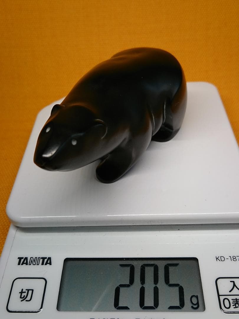 【美品】くま　石彫　彫像　カナダ　置物　インテリア　工芸品　美術品　A1004