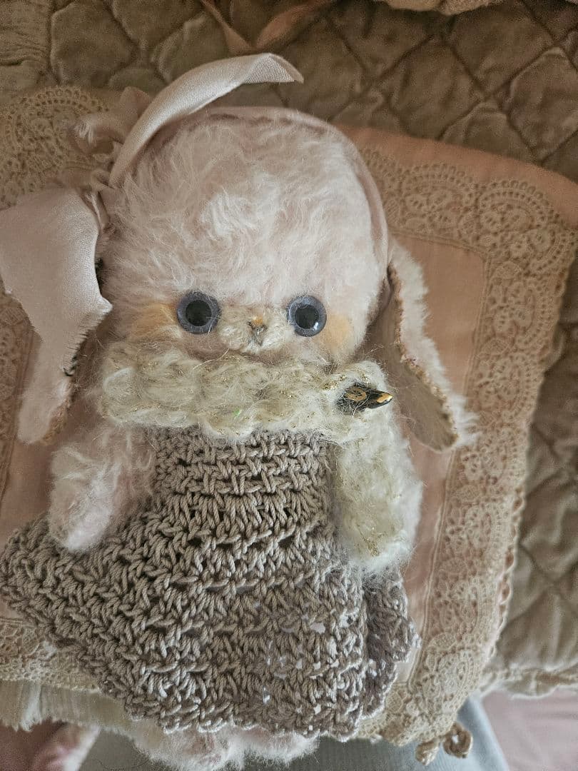 Kamo 可愛い垂れ耳ウサギ