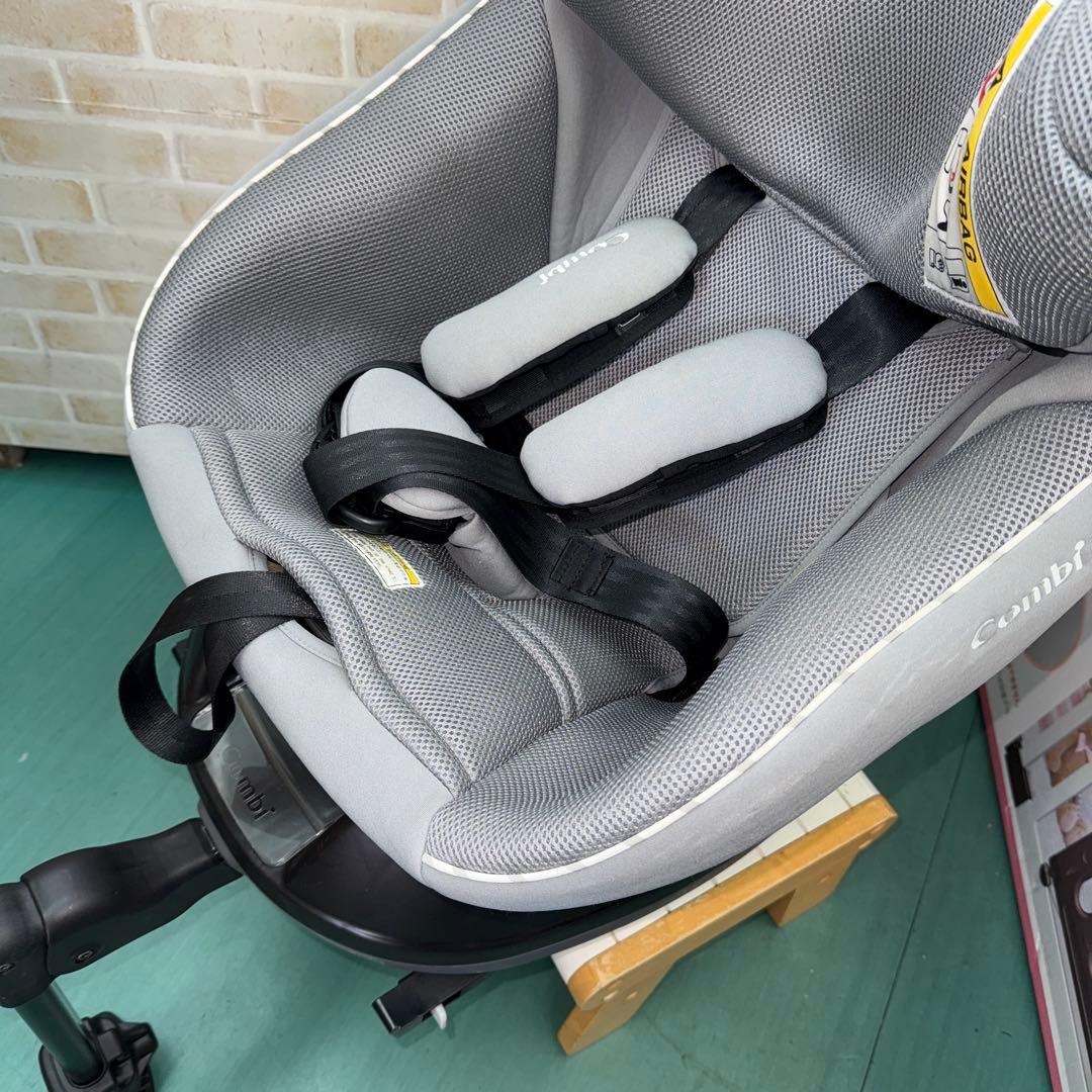 コンビ　クルムーヴ　アドバンス　isofix エッグショック