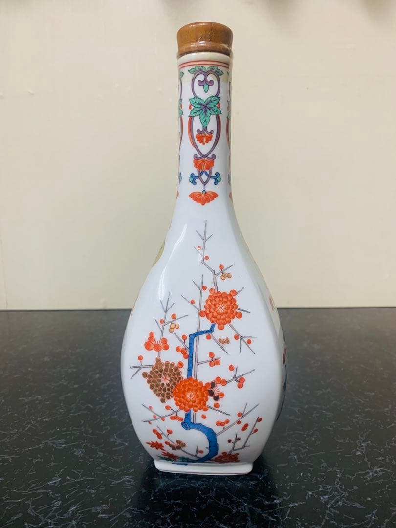 スーパーニッカ　有田焼　陶器ボトル　600ml 43%　古酒未開栓