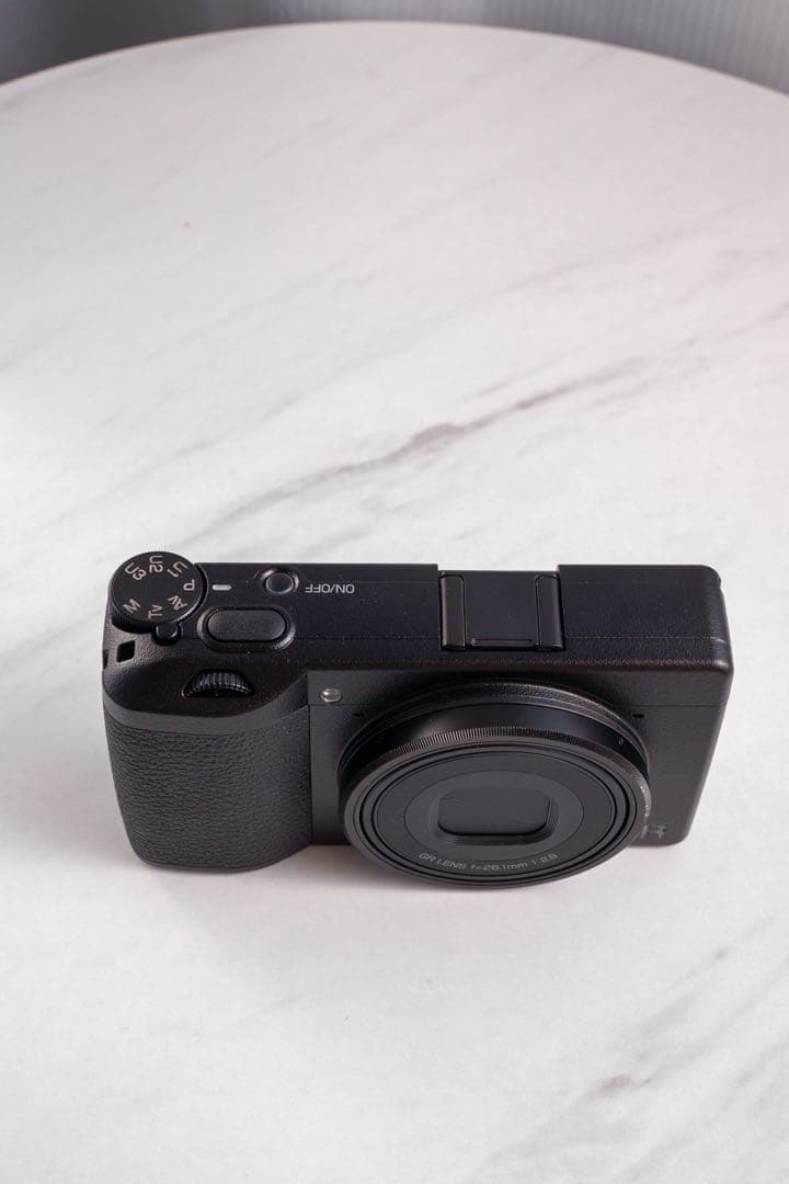 【美品|シャッター数 591回】RICOH GR IIIx (ケース付き)