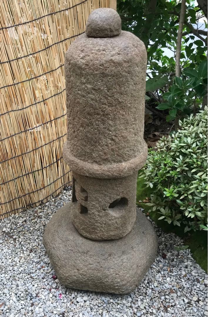 更に値下げ中露地庭石灯篭・茶庭灯篭・オブジェ・燈籠・灯籠・庭石・ガーデニング