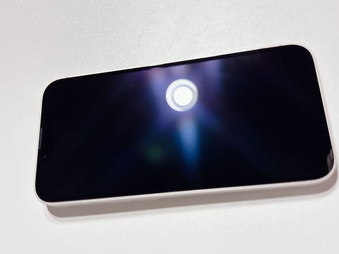 Apple iPhone 13 ホワイト 本体　美品