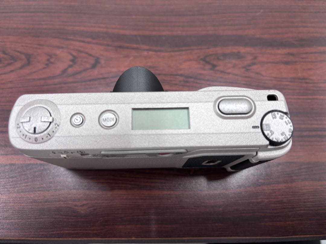 GR1s （デート付）シルバー　コンパクトフィルムカメラ　やや難あり