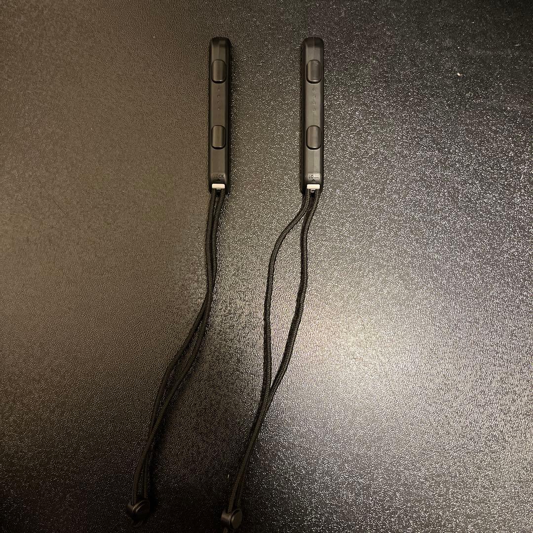 Nintendo Switch(本体、Joy-Conストラップ付き)