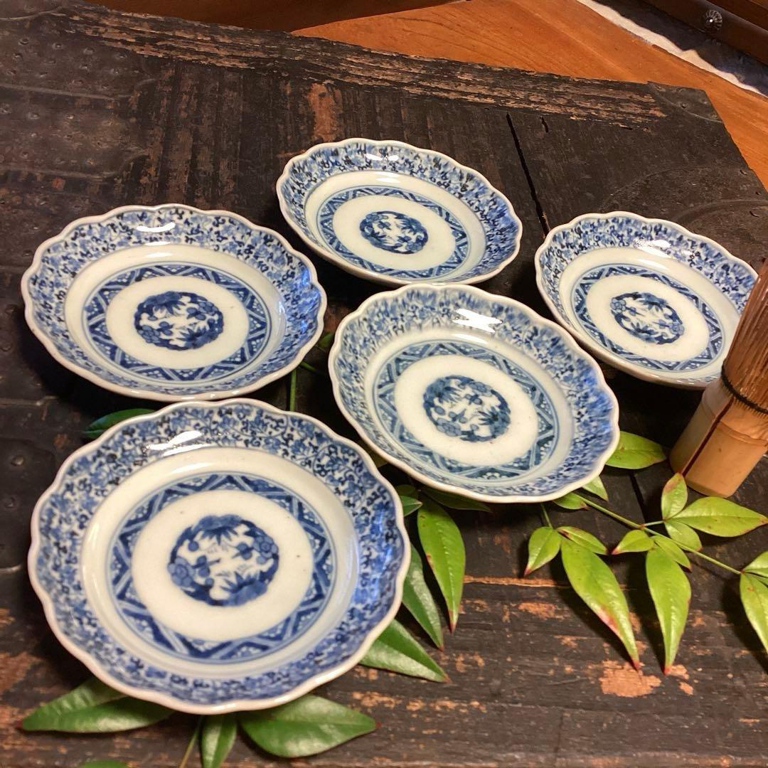 A1060 古伊万里　染付　花唐草　見込松竹梅に富士　輪花型　小皿　　5枚