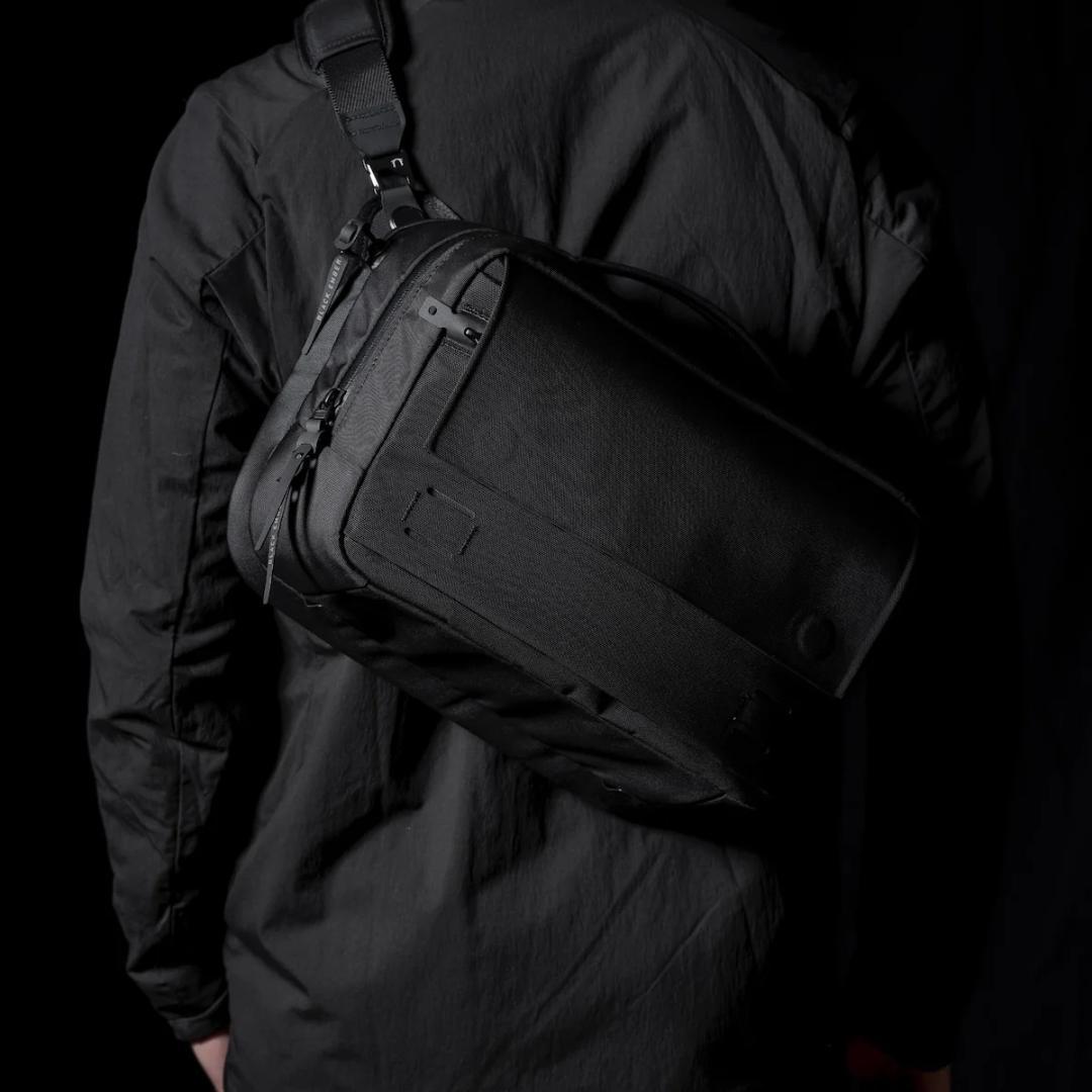 か*い様 【新品未使用】 Black Ember GRIP SLING 12